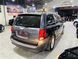 Dodge Caravan